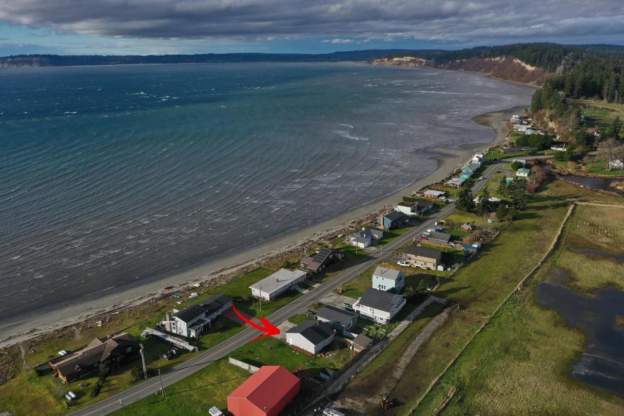 Maxwelton Beach Sunsets! Kayaks & Paddleboards! 1 Min Walk To The Water! Clinton Экстерьер фото